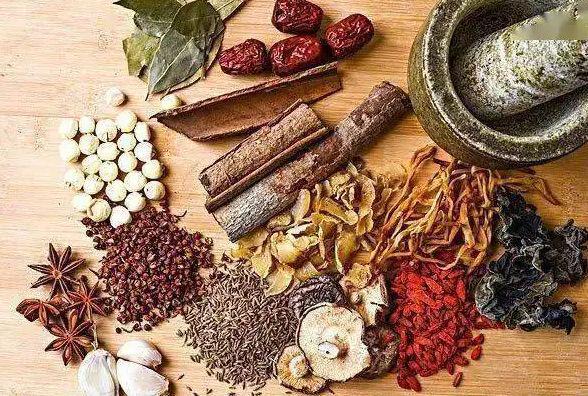 江蘇惠明農(nóng)產(chǎn)品流通中心:中藥材產(chǎn)業(yè)代表地區(qū)發(fā)展現(xiàn)狀