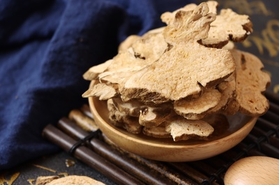 白術藥材的拍攝技巧與呈現藝術